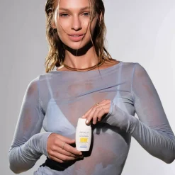 Aqua Serum Daily Skin Defense SPF 50+