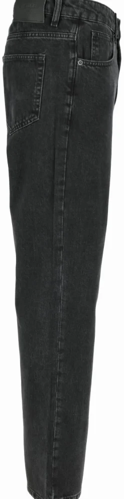 Basic Jeans 