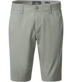 Bermuda "Chris"