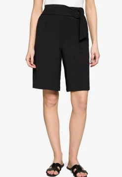 Bermuda-Shorts