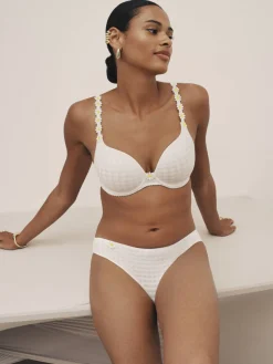 BH 