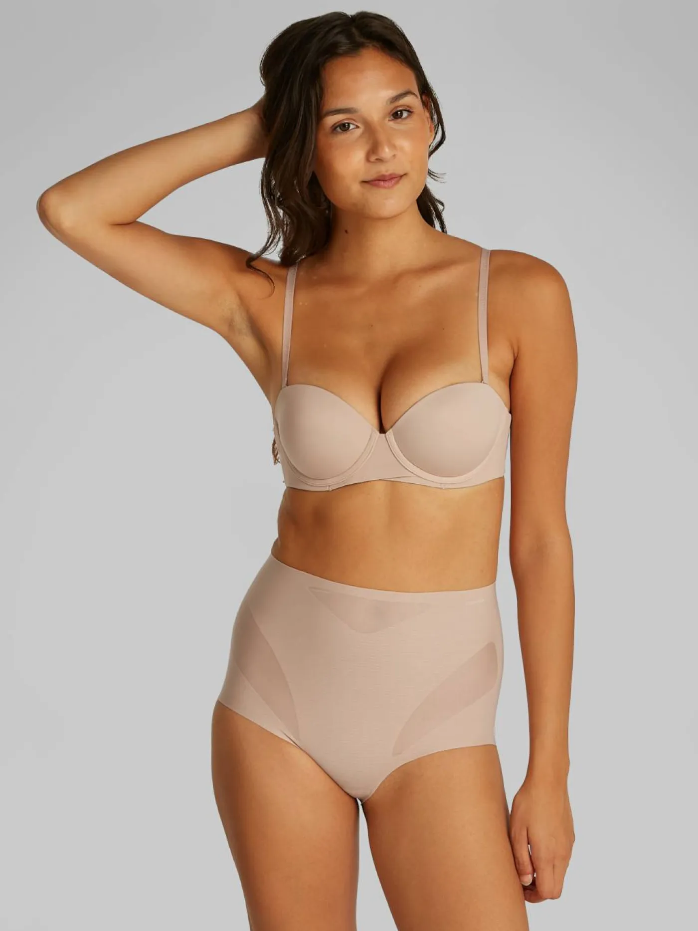BH "PUSH UP STRAPLESS"