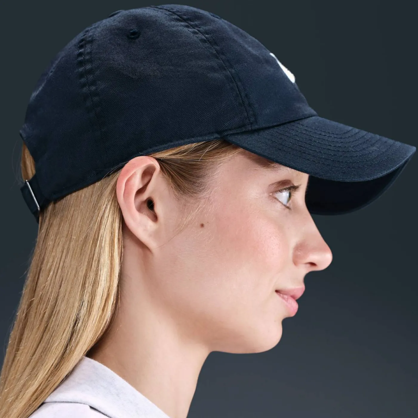Cap "Futura"