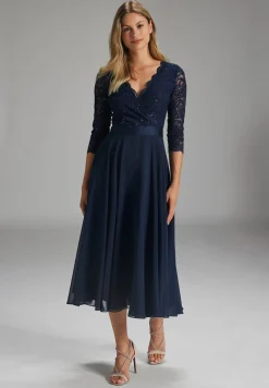 Cocktailkleid aus Material-Mix