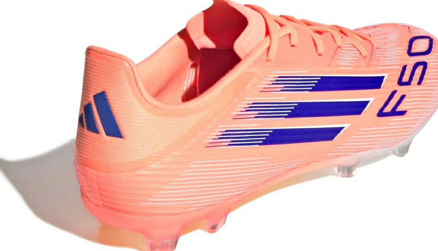 Fußballschuh "F50"