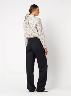 Hose "Liv"