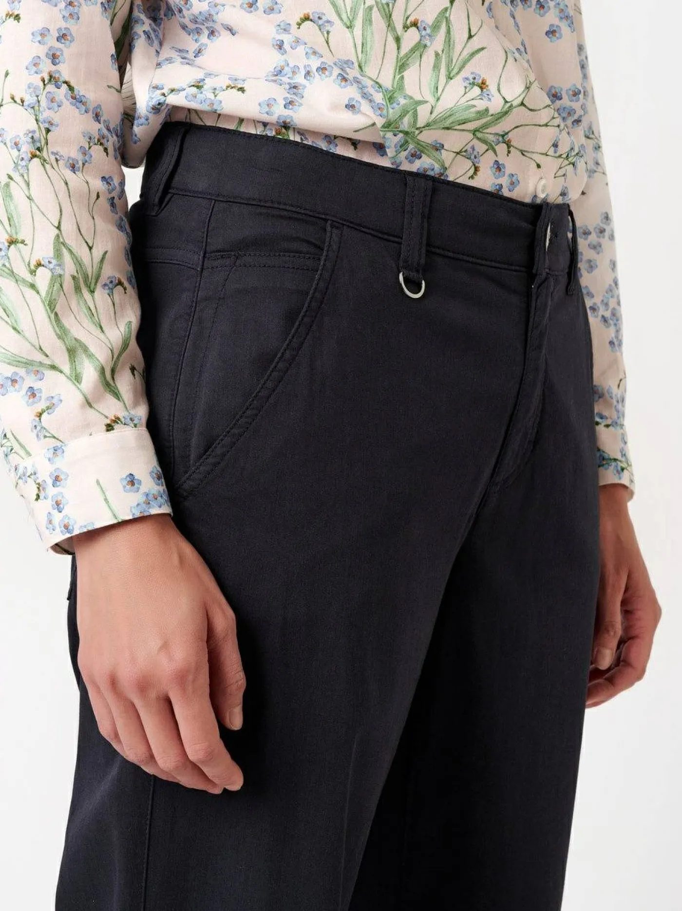 Hose "Liv"