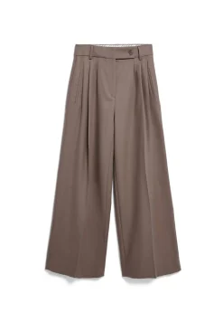 Hose "Kaayua"