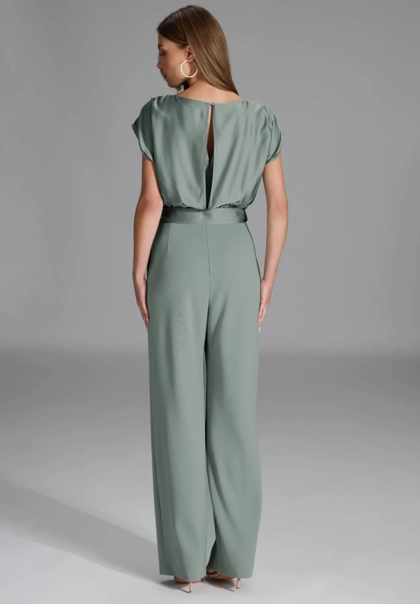 Jumpsuit aus Material-Mix