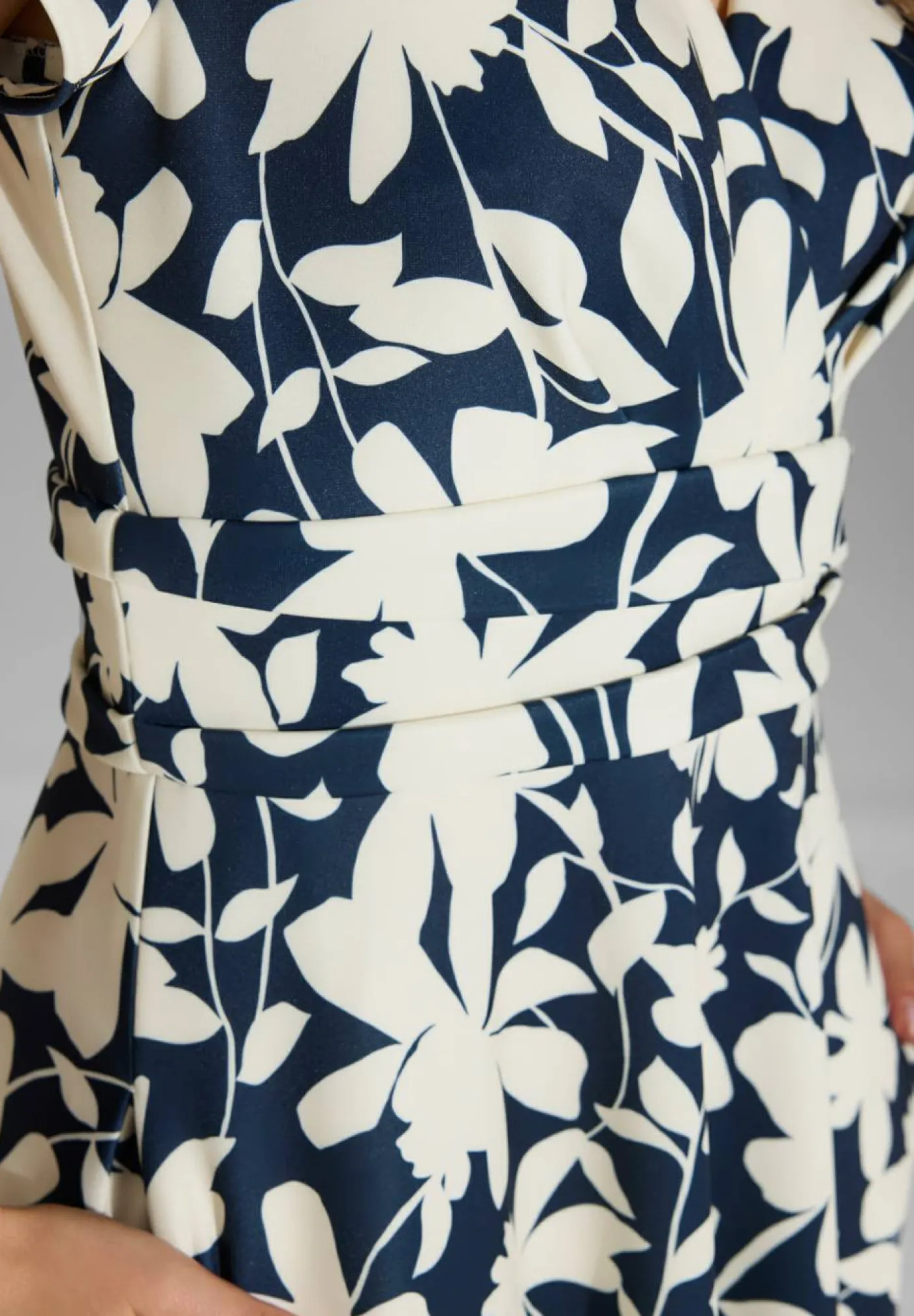 Kleid