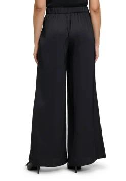 Modern fit Hose