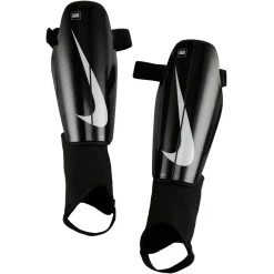Schienbeinschoner "Nike Charge"