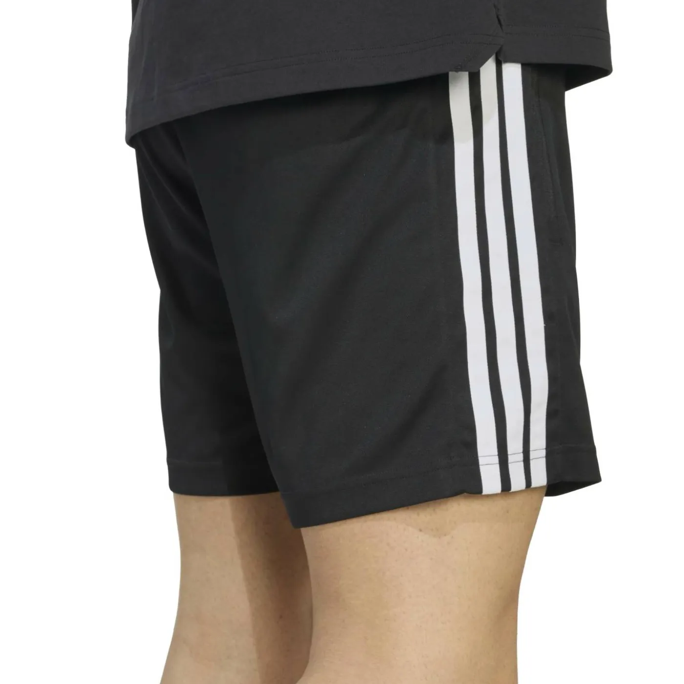 Shorts "Workout Essentials Base"