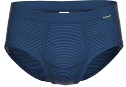 Slip mit Eingriff