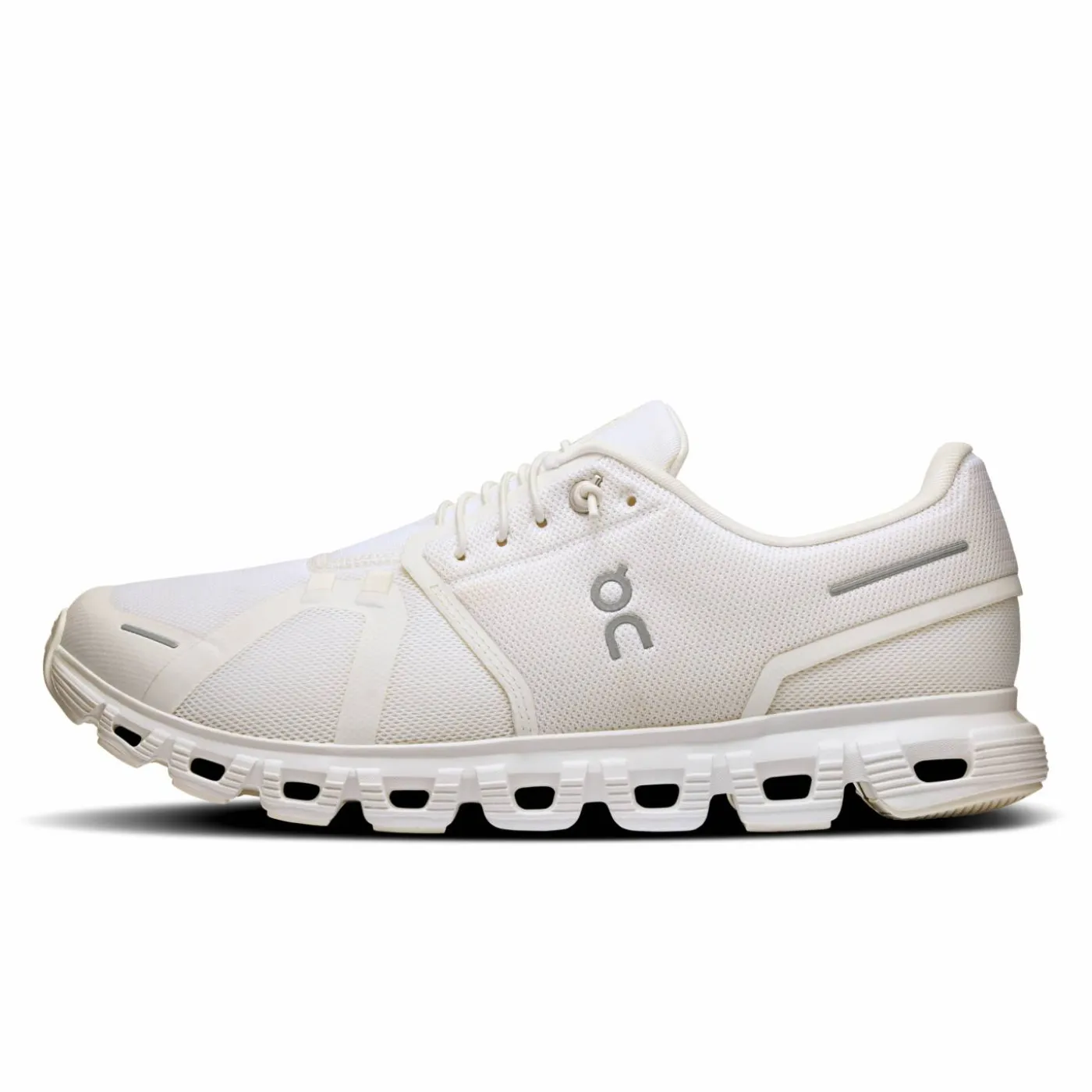 Sneaker "Cloud 6"