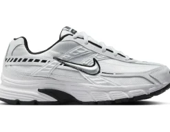 Sneaker "Nike Initiator"