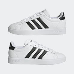 Sneakers "Grand Court"