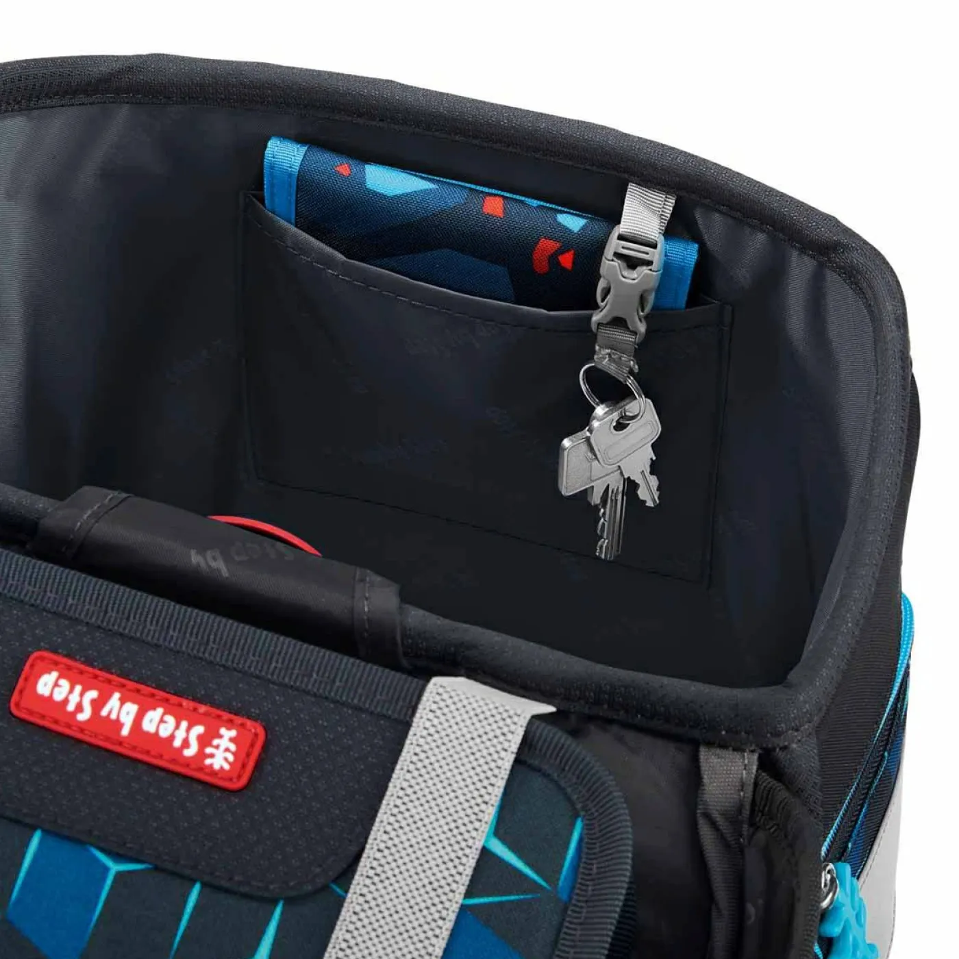 SPACE SHINE Schulranzen-Set "Shark Dexter"