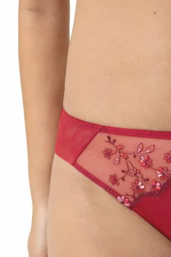 String "Delightful"