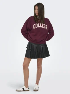 Sweatshirt