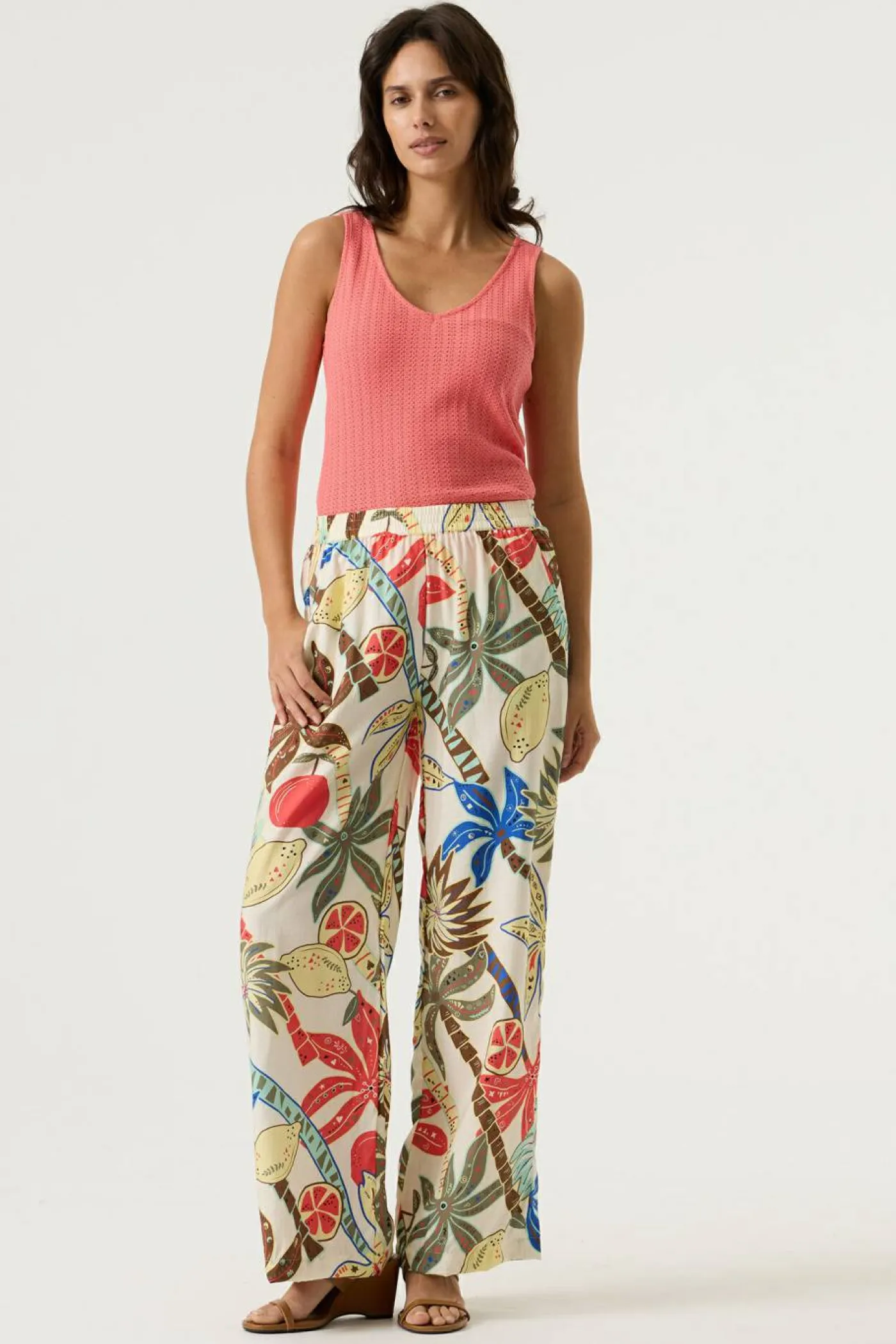 Top "R260222"