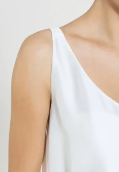 Top aus nachhaltigem Satinchiffon