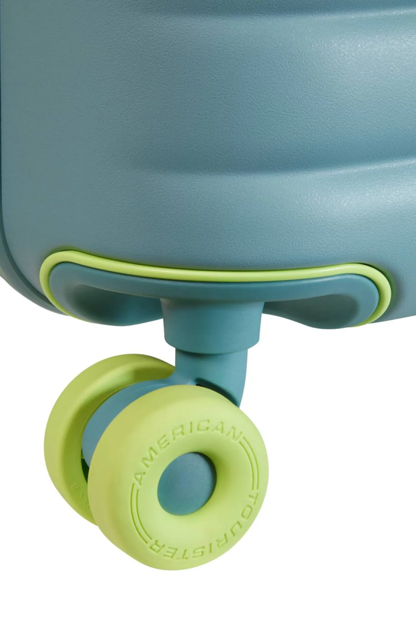 Trolley "NEOVIBE Spinner 67/24 EXP TSA"