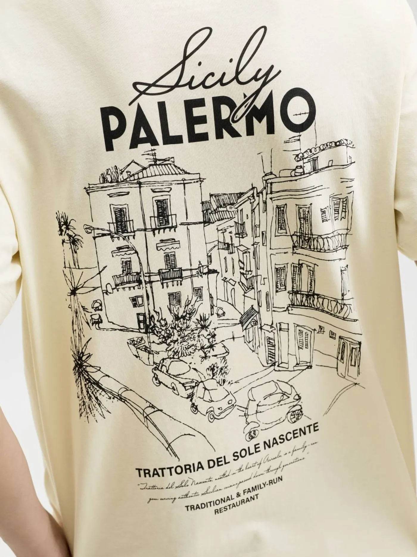 T-Shirt