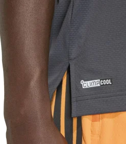 T-Shirt "Tech Essentials Workout"