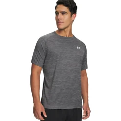 T-Shirt "UA Tech™ Textured"