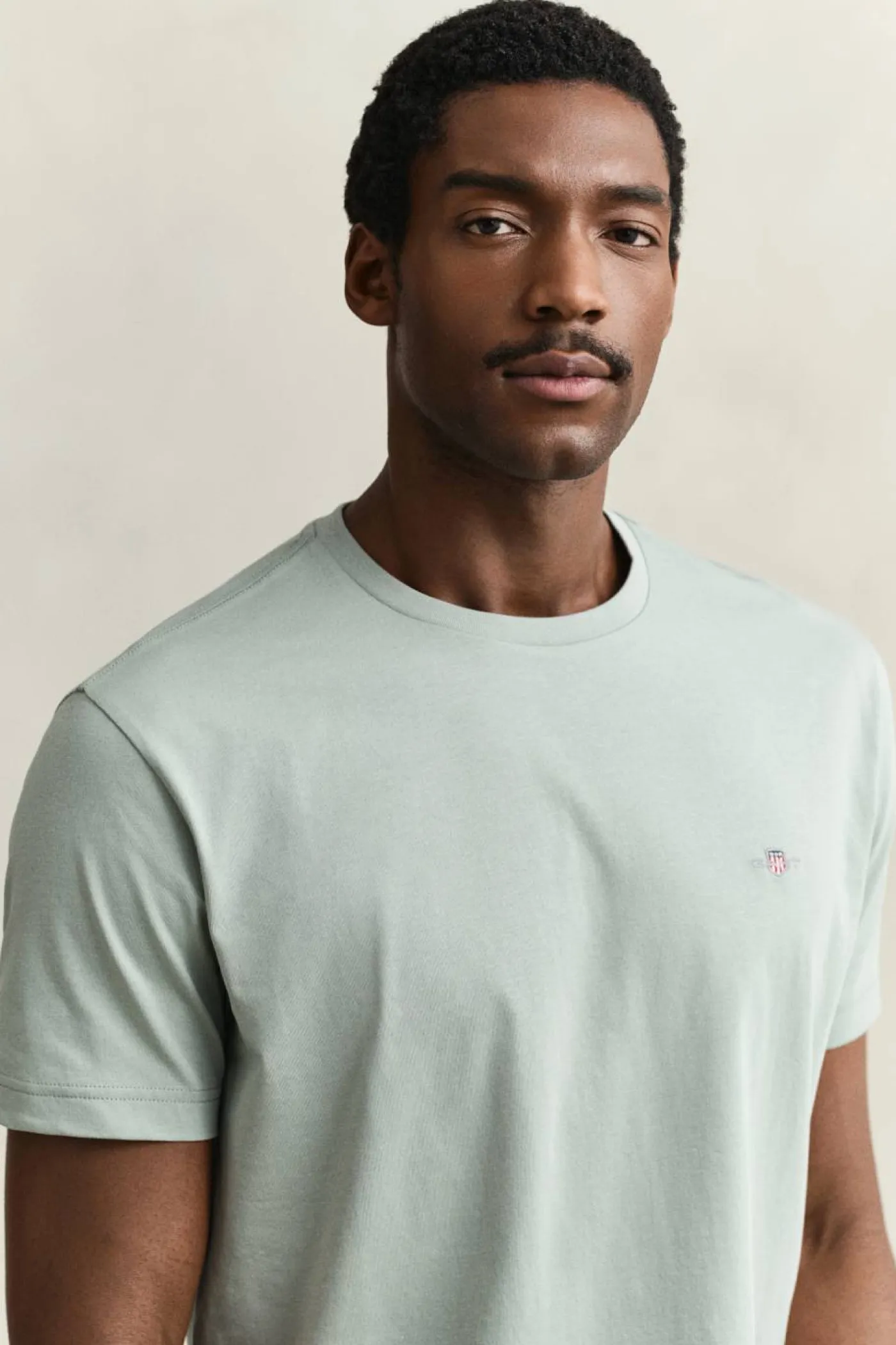 T-Shirt "Shield"