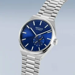 Uhr 
