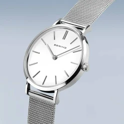 Uhr 