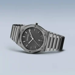 Uhr