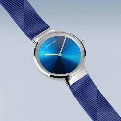 Uhr 