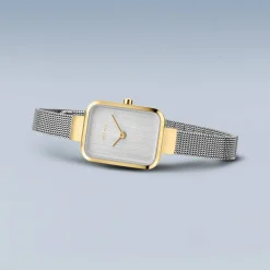 Uhr "Petite Square"