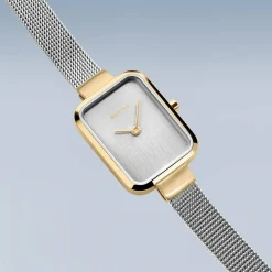 Uhr