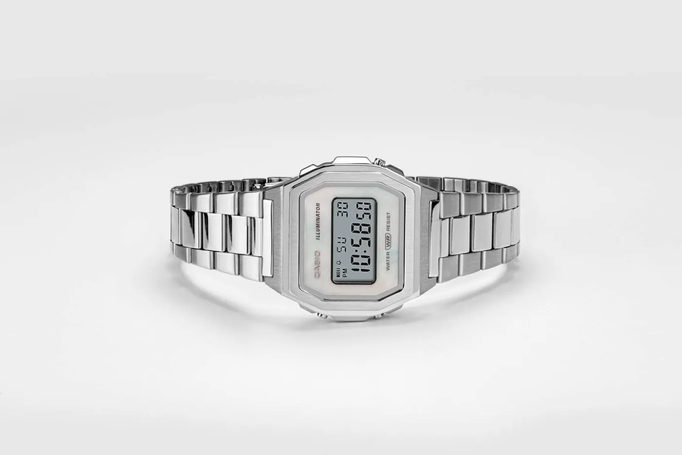 Uhr "Premium Collection A1000D-7"