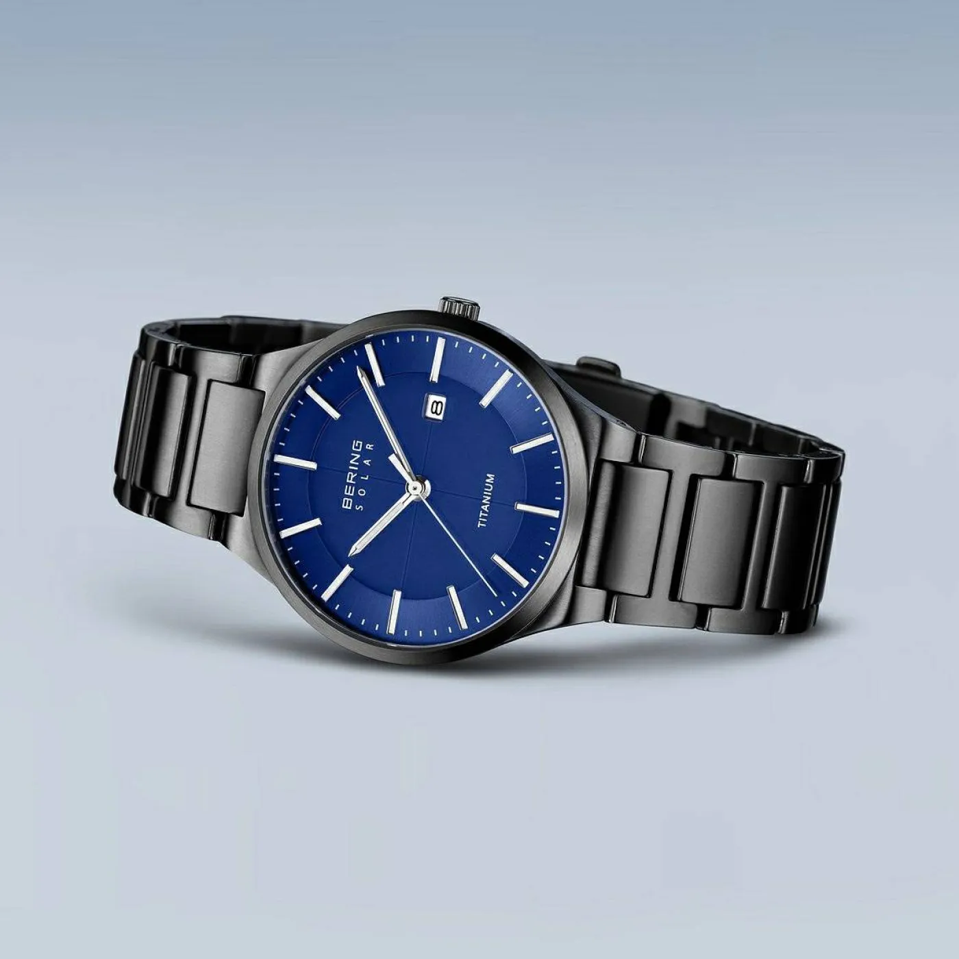 Uhr "Solar Titanium"