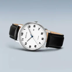 Uhr