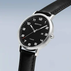 Uhr 