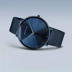 Uhr 
