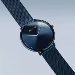 Uhr 